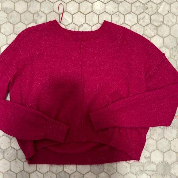 Cute Sweater - Picture 1 of 1